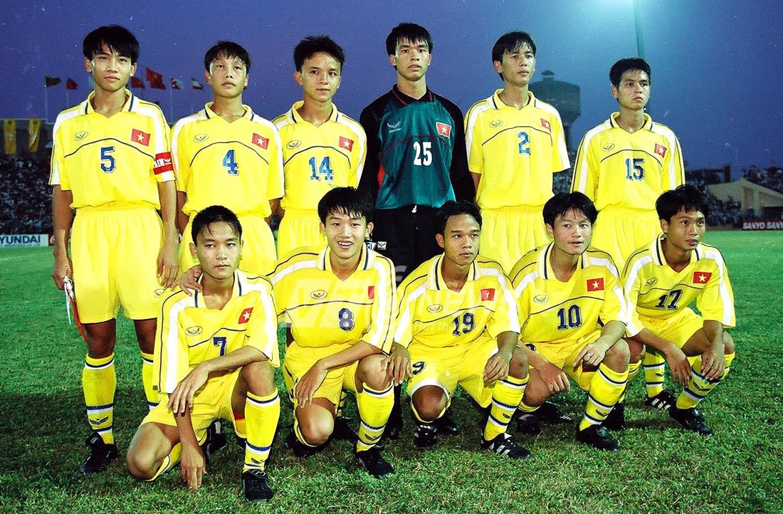 u16