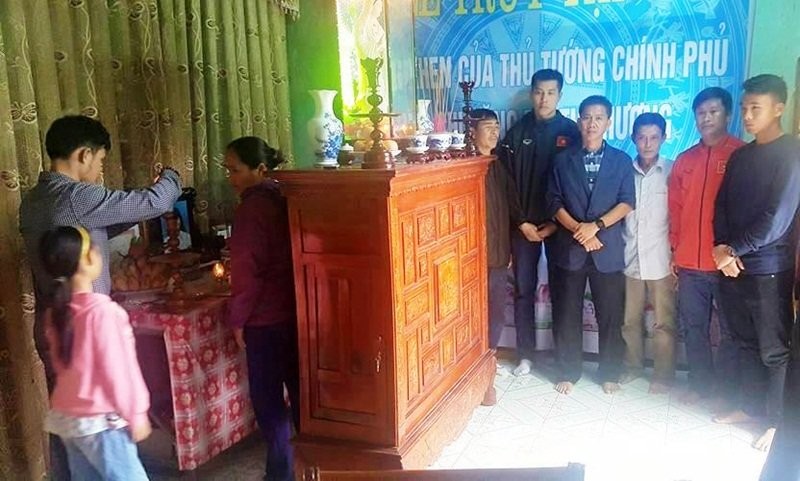 U19-VN-QB-1