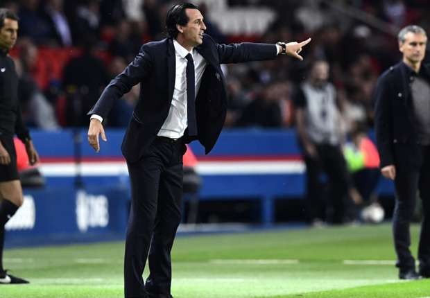 unaiemery-cropped_lwb6fsi89cxs1wlqvmzhh5umn