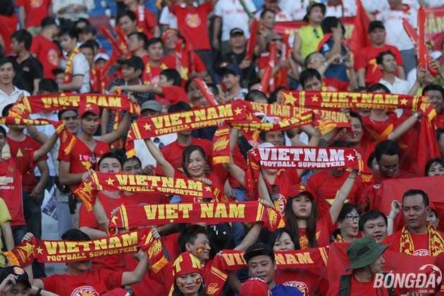 Viet-Nam-Fan-Nu-13