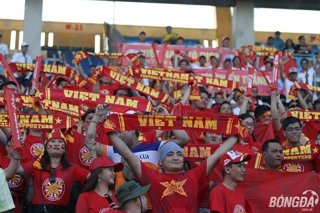 Viet-Nam-Fan-Nu-7