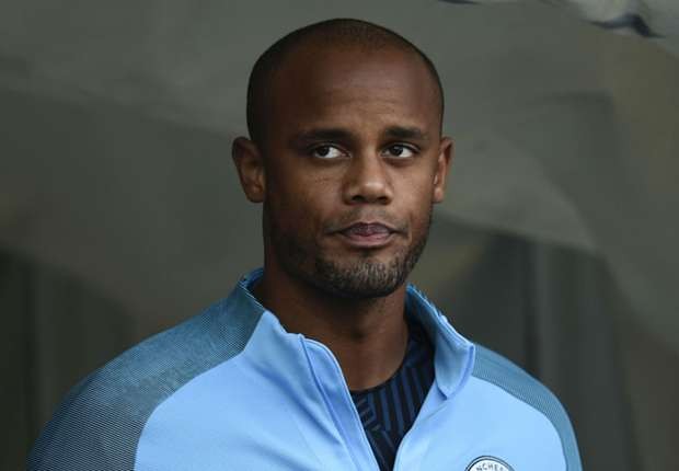 vincent-kompany-manchester-city_1pudnko9232r41ll3oac0zn6mr