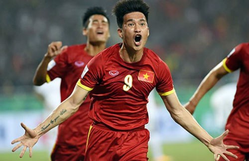 Công Vinh tuyên bố sẽ giải nghệ cuối năm nay.