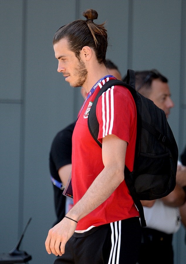 Wales12