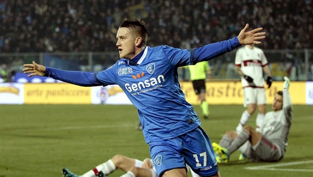 Liverpool đã chính thức hỏi mua Piotr Zielinski. Ảnh: Internet.