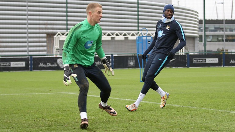 yaya-toure-joe-hart-manchester-city_3790732