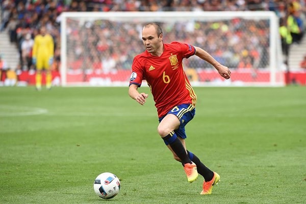 Iniesta chơi cực kỳ xuất sắc. Ảnh: Internet.