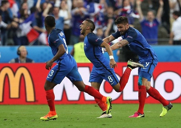 Payet hóa người hùng. Ảnh: Internet.z1