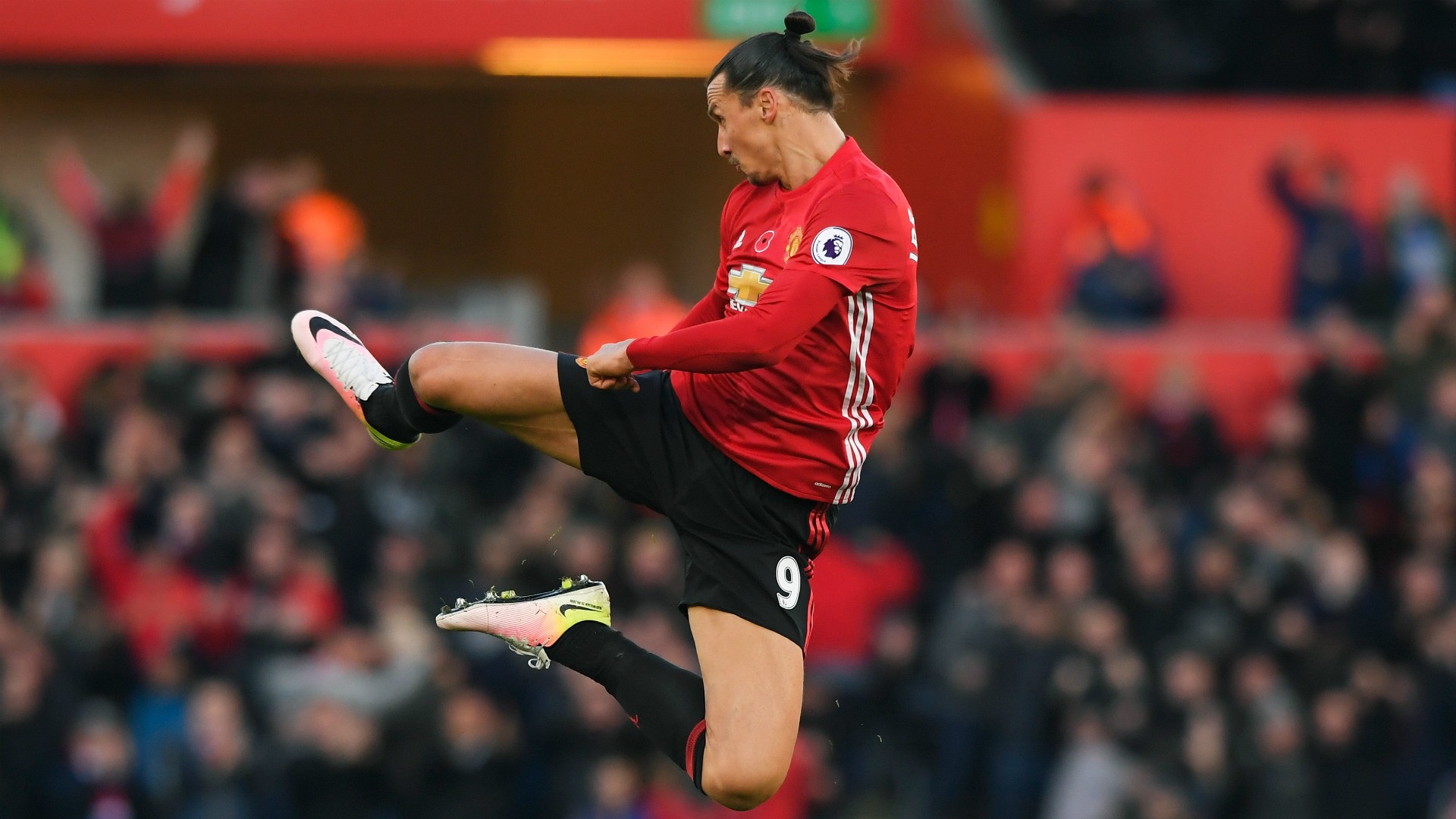 zlatan-ibrahimovic-manchester-united-premier-league-2016_8f1u0ctor2by1ft13a8yaki4u