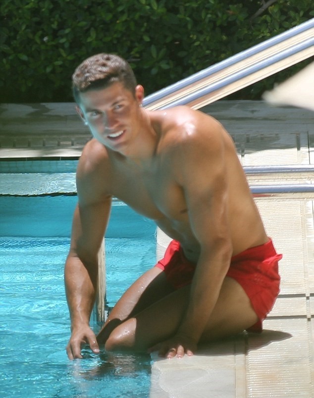 ZZZZRonaldo4