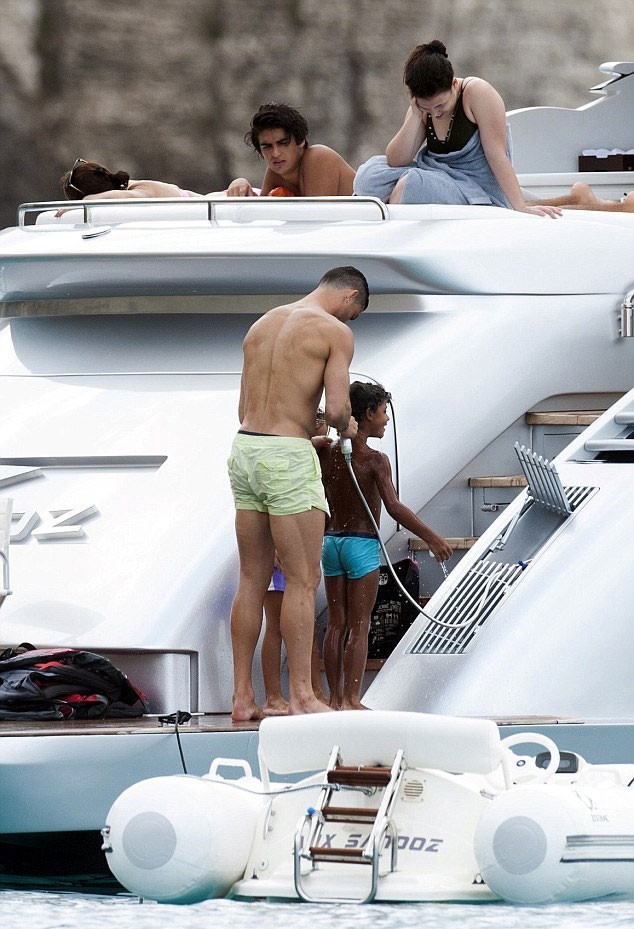 ZZZZRonaldo5