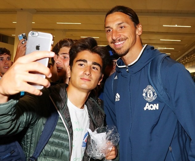 ZZZZZZIbrahimovic3