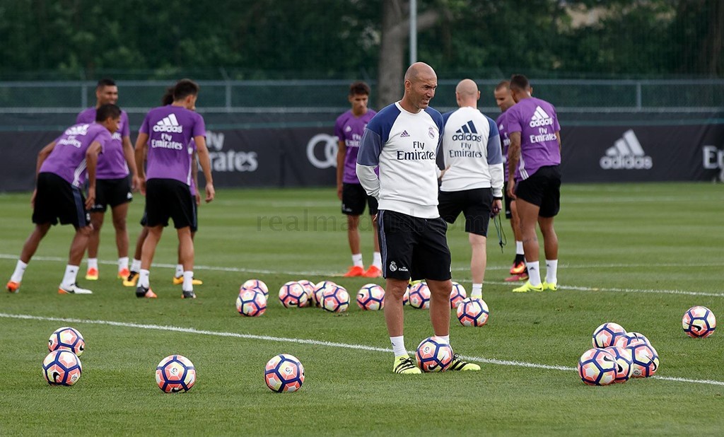 ZZZZZZZZZidane5