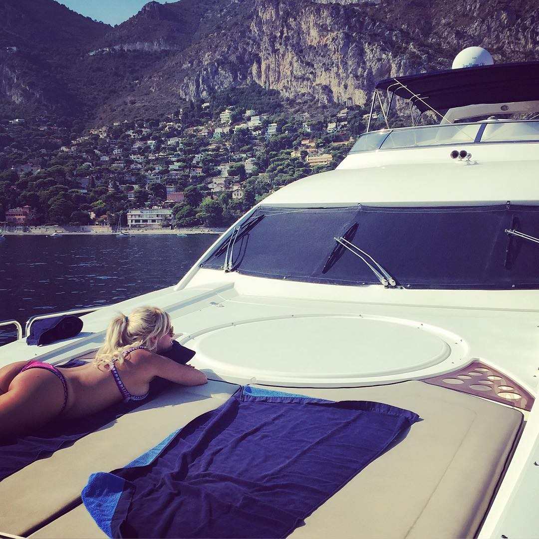 ZZZZZZZZZWandaIcardi3