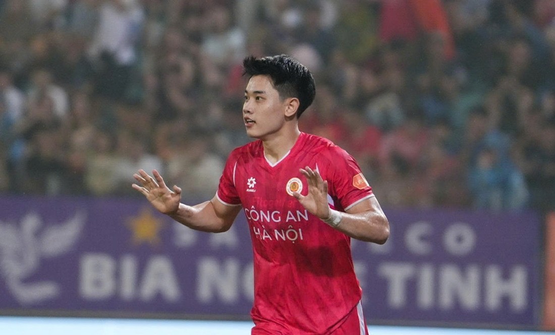 Nguyễn Đình Bắc rực sáng trong tháng Tư vừa qua. Ảnh: CAHN FC.