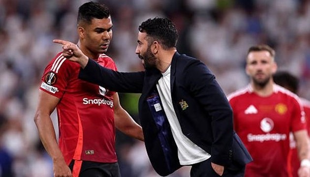Casemiro nỗ lực chứng minh bản thân 