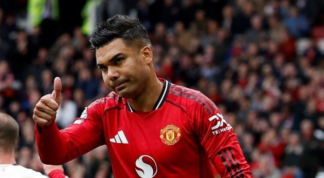 Casemiro khẳng định đẳng cấp trong mùa bóng chia tay MU.