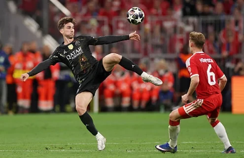 Fabian Ruiz (7/10 - Thay ra): Sự trở lại của tiền vệ người Tây Ban Nha mang lại tính chiến đấu rất cao cho tuyến giữa PSG. Chính Ruiz là người tung đường chuyền một chạm tinh tế mở ra cơ hội cho Kvaratskhelia kiến tạo bàn thắng mở tỷ số.
