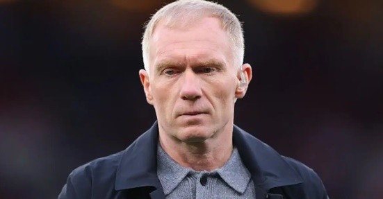 Scholes cho rằng Carrick chỉ xếp đúng vị trí các cầu thủ để giúp MU phát huy sức mạnh.