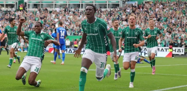 Karim Coulibaly lọt mắt xanh hàng loạt đại gia châu Âu.