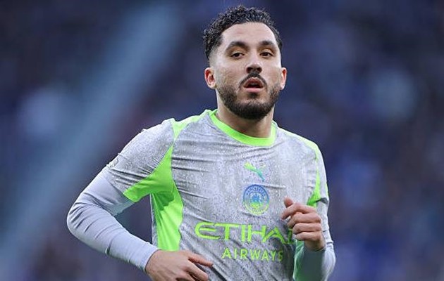 Rayan Cherki khẳng định Manchester City sẽ không bỏ cuộc.