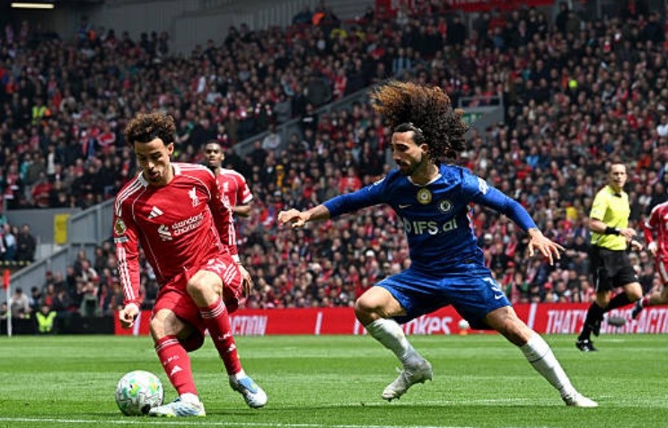 Marc Cucurella (6,2): Anh tạo ra mối đe dọa thường trực dù phải thi đấu ở một vị trí không phải sở trường.