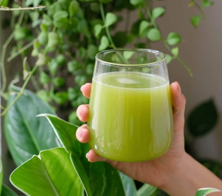 3 khung giờ uống nước ép ổi, bóc sạch mỡ thừa