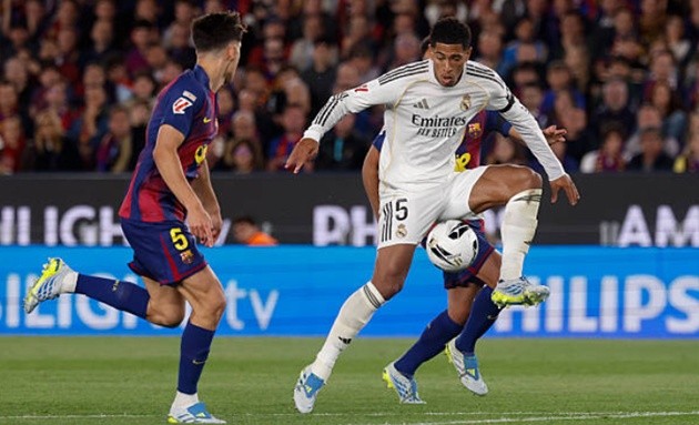Jude Bellingham (6.0): Điểm sáng lớn của Real Madrid. Bellingham có nhiều pha thâm nhập vòng cấm thông minh và đã một lần đưa được bóng vào lưới nhưng không được công nhận vì lỗi việt vị.