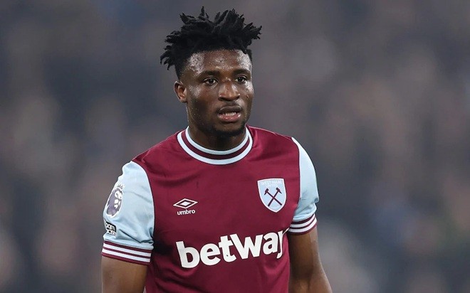 West Ham dùng tiền bán Rice không hiệu quả.