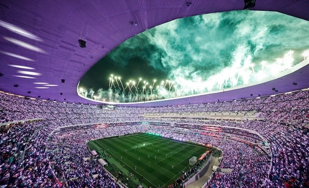 Ngày càng có nhiều lo ngại về an toàn liên quan đến sân Estadio Azteca ở Mexico.