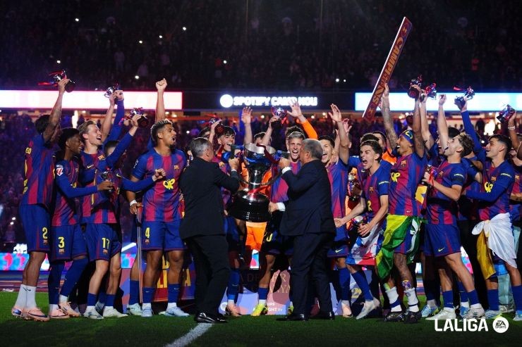 Barcelona vừa lên ngôi vô địch La Liga 2025/26.