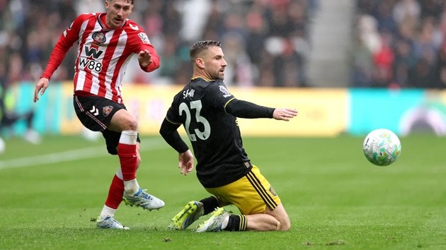 Luke Shaw nỗ lực góp mặt ở ngày hội lớn nhất hành tinh hè này.
