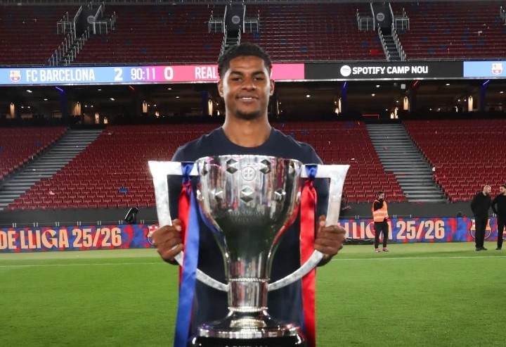 Marcus Rashford vô địch La Liga cùng Barcelona.