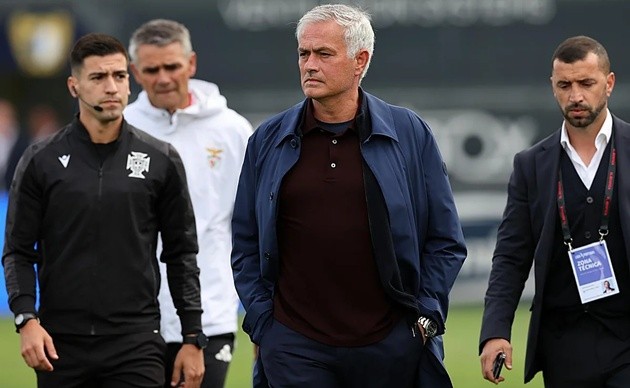 Mourinho muốn bộ sậu của mình đến Madrid.
