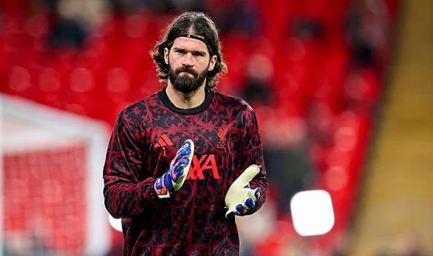 Alisson Becker sắp bình phục chấn thương.