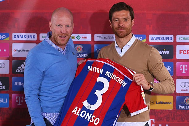 Alonso từng khiến Real Madrid lao đao vì vụ chuyển nhượng đến Bayern Munich. 