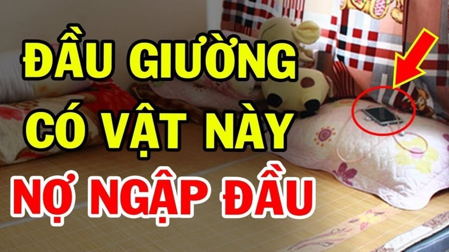 Đầu giường đặt 3 thứ này: Gia chủ sa sút, nợ nần bủa vây