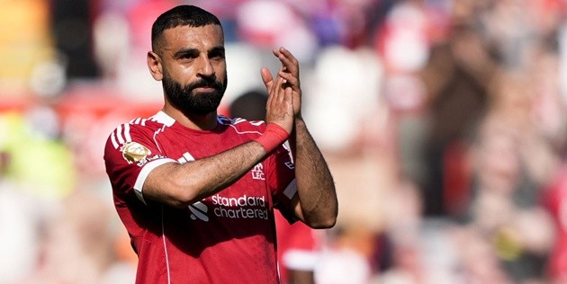 Salah chấn chỉnh tập thể Liverpool.