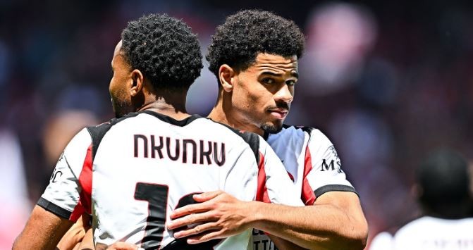 Nkunku và Athekame là 2 cầu thủ ghi bàn cho Milan.