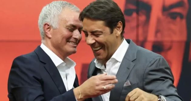 Costa khẳng định Mourinho vẫn là người của Benfica.