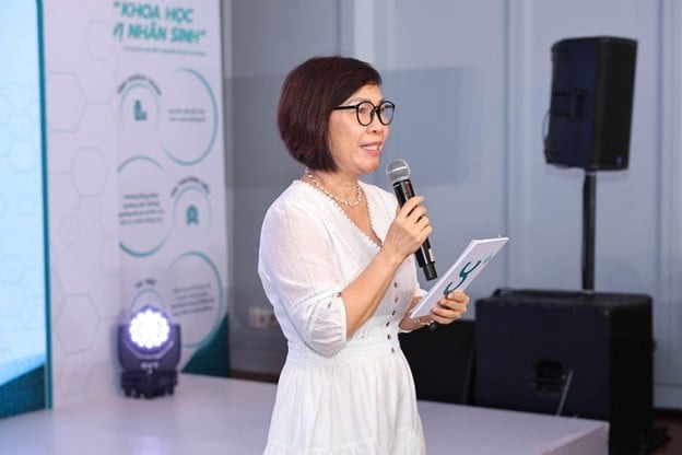 BS.CKI. Trần Thị Minh Nguyệt phát biểu tại sự kiện.