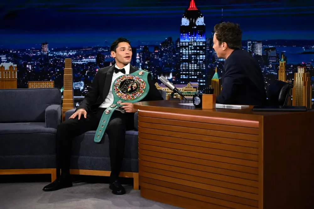 Ryan Garcia trên chương trình The Tonight Show
