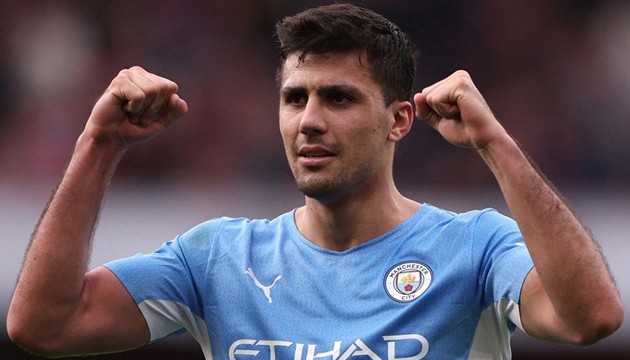 Real Madrid nỗ lực thuyết phục Rodri gia nhập Santiago Bernabeu.