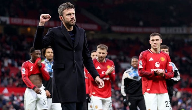 Carrick và các cộng sự sẽ phải tính toán kỹ về đội hình MU mùa tới.