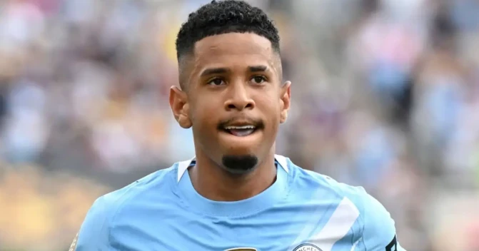 Man City sẵn sàng bán Savinho.