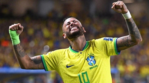 Neymar vừa gặp chấn thương.