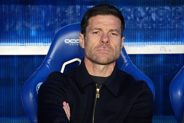 Alonso có thể nắm giữ quyền lực lớn ở Stamford Bridge. 