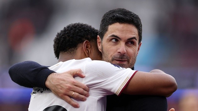 Arteta mơ về chức vô địch Ngoại hạng Anh từ tháng 3.
