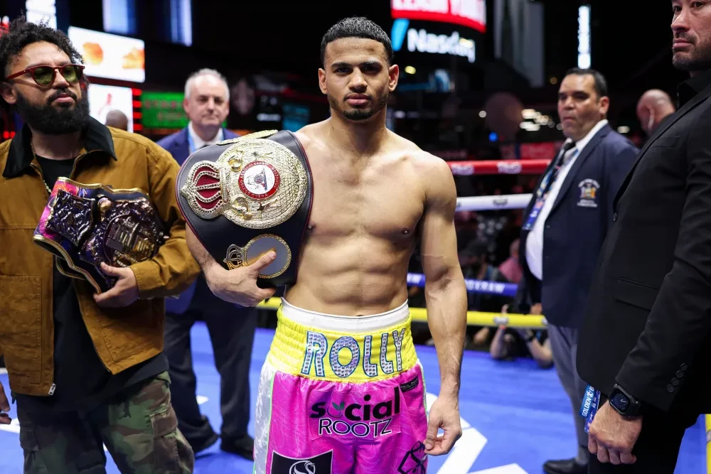 Rolly Romero ăn mừng chiến thắng trước Ryan Garcia