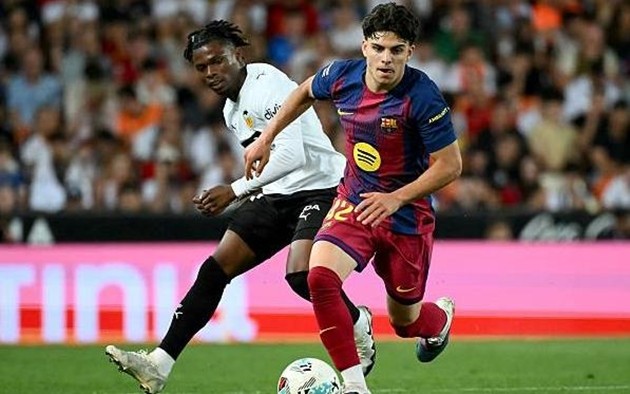 Sự thiếu tập trung khiến Barcelona để thua Valencia.